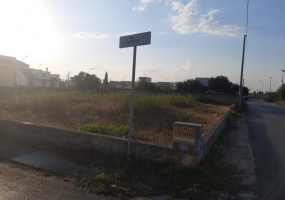 in questa foto vedo un terreno in salve maldive del salento